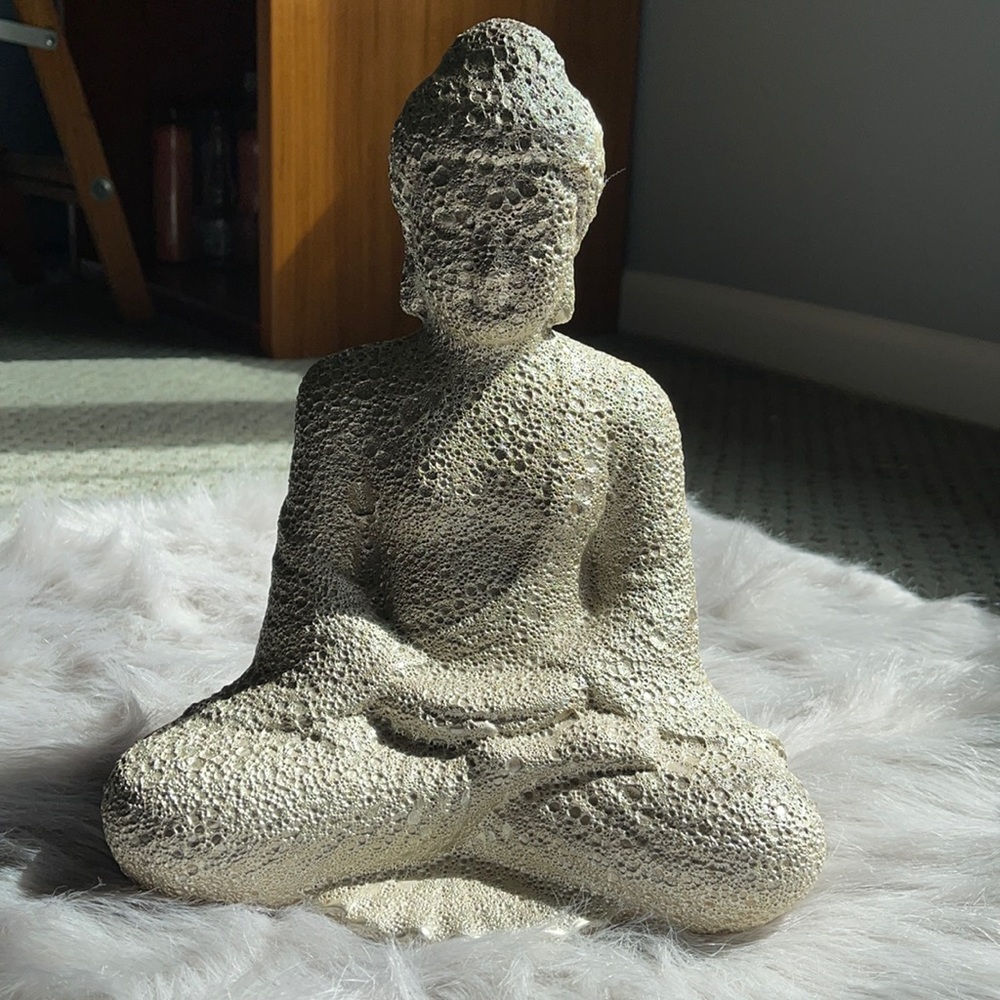 Buddha accent piece